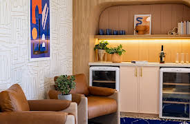 100 Day Hotel Challenge, Season 1: Lobbying for a Win