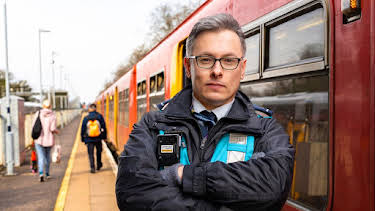 11:00 PM: Fare Dodgers: At War with the Law (S2 E4) (S2) | Paramount | 9/8 2026