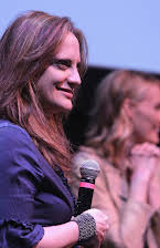 Liz Tuccillo som Director