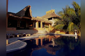 House Hunters International:  Best of Mexico Volume 1: Olympian in Puerto Escondido