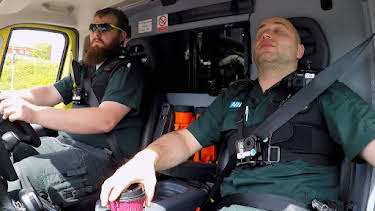 9:00 PM: Inside The Ambulance (S9 E4) (S9) | W | 1/18 2026