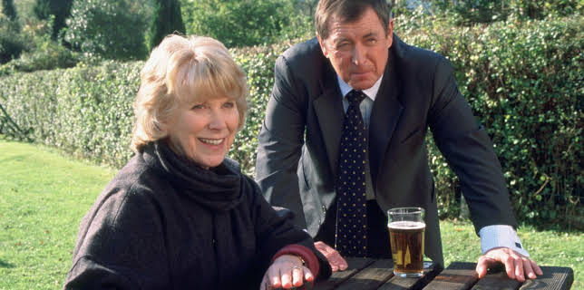 16:40: Morden i Midsomer (S5 E5) (S5) | TV8 | 12/18 2025