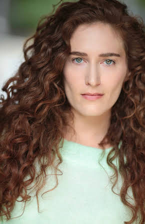 Melissa Bayern as 