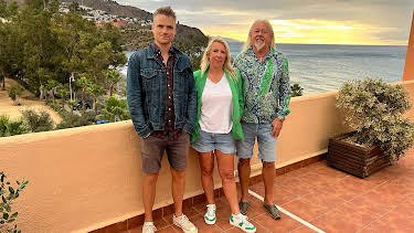 4:00 PM: A Place in the Sun | Channel 4 | 1/9 2026