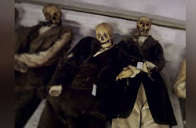 World's Strangest Season 1: Underground