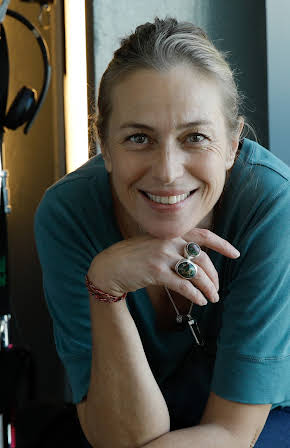 Jessica Forde as 