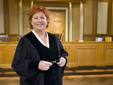 05:15: Richterin Barbara Salesch | Sat1 Gold | 5/18 2026