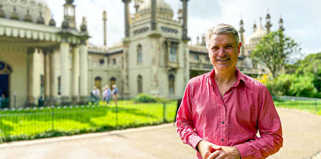 6:00 PM: Secrets of The Royal Palaces (S2 E5) (S2) | Channel 5 | 11/26 2025