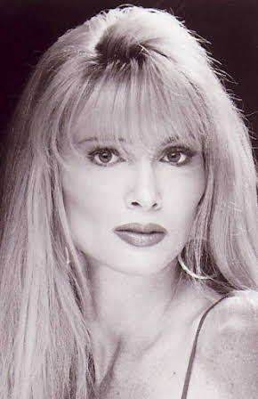 Laurene Landon as Teresa Mallory