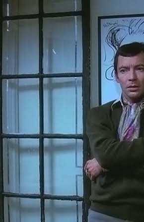 Kenneth Nelson as Bill