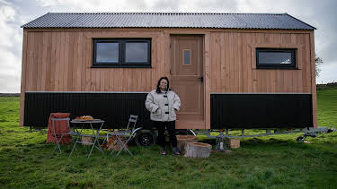 8:00 PM: New: George Clarke's Amazing... | Channel 4 | 9/18 2026