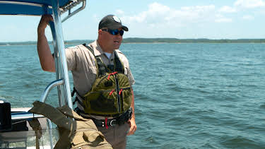 12:10: Lone Star Law  (S6 E14) (S6) | Animal Planet | 4/1 2026