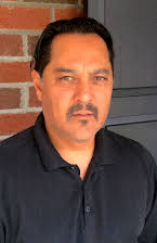 Toby Holguin como Head Indian Tracker