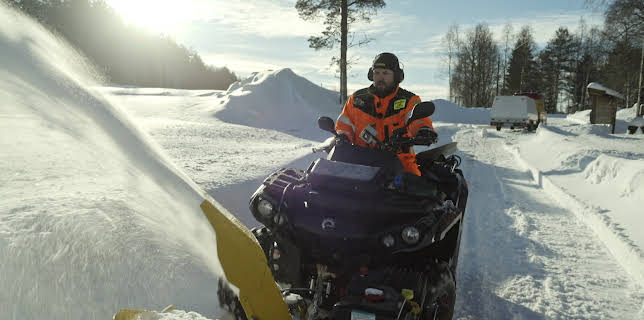 03:55: Frusna vägar (S8 E5) (S8) | TV3 | 3/17 2026