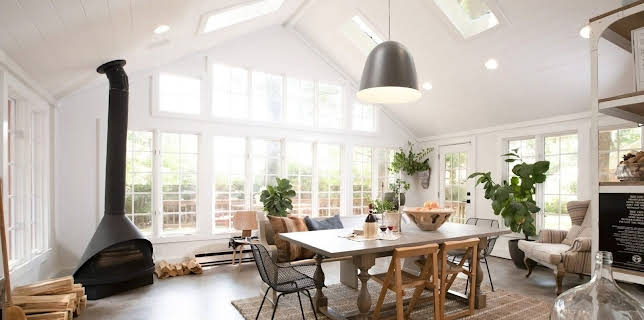 04:45: Good Bones - Mutter, Tochter, Home-Makeover | Sixx | 2/6 2026