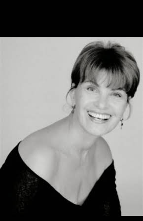 Mirta Ibarra as 