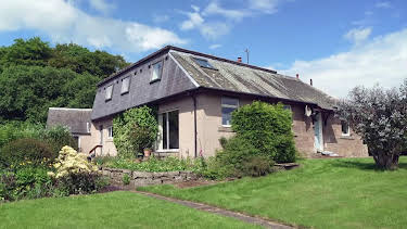 04:45: En plats på landet (S32 E11) (S32) | TV8 | 4/7 2026