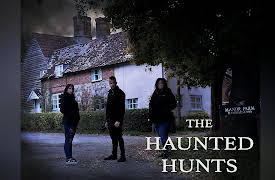 The Haunted Hunts: Castle Cottage