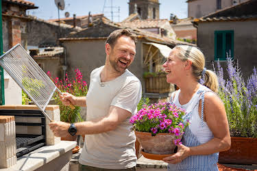 20:30: Solveig og Johns dolce villa (S1 E7) (S1) | TVNorge | 4/8 2026