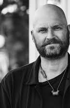 Mattias Johansson Skoglund som Director