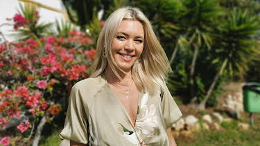 10:00 AM: A Place in the Sun | More 4 | 8/9 2026