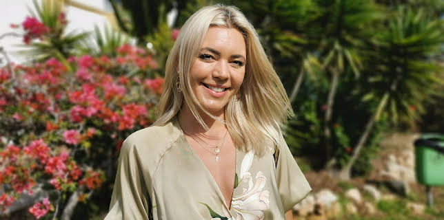 12:35 PM: A Place in the Sun | More 4 | 1/31 2026