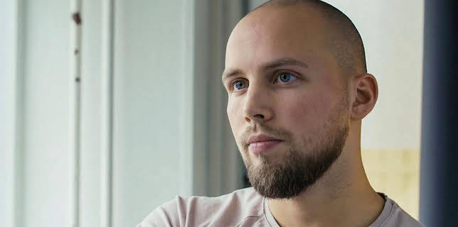 10:00 PM: The Hidden Children of Ruinerwold Farm (S1 E3) (S1) | BBC Four | 12/9 2025