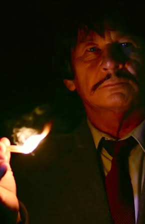 Robert Bronzi as 