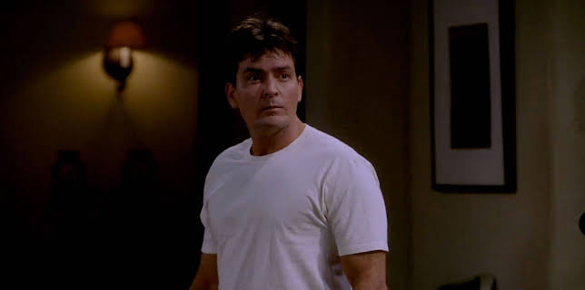 20:50: Two and a Half Men (S1 E1) (S1) | Kanal 9 | 12/8 2025