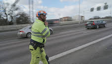 Vägens hjältar (S14 E11)