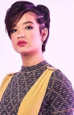 Peyton Elizabeth Lee as 