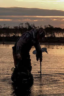03:15: Locos por el 20. Especial Argentina: Patos de isla | Caza y Pesca | 3/8 2026