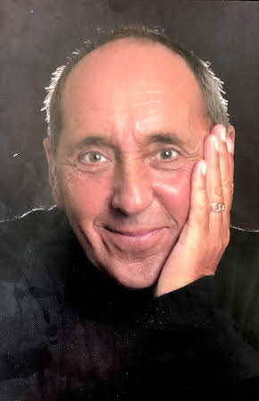 Harvey Jason as Nino