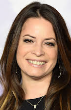 Holly Marie Combs som 