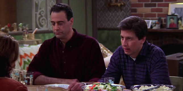 13:10: Alle elsker Raymond (S3 E10) (S3) | TV3 | 3/10 2026