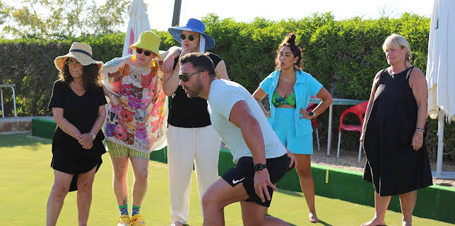 5:00 PM: Celebrity Coach Trip | E4 | 3/26 2026