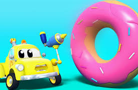 Car City Super: InvenTom The TowTruck: Giant Donut Destroys Everything in Car City
