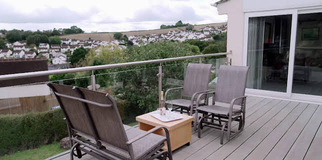 14:40: En plats på landet (S32 E53) (S32) | TV8 | 3/21 2026