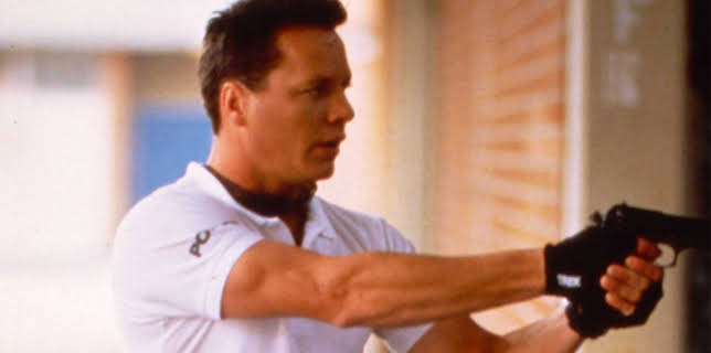 11:00: Pacific Blue (S2 E21) (S2) | TV6 | 3/10 2026