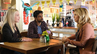 17:30: Ghosts (S1 E10) (S1) | Viasat Series | 5/15 2026