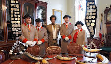 The Travelling Auctioneers
