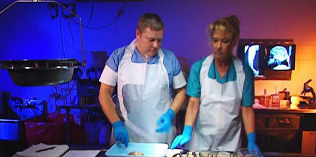 01:45: Medical Detectives - Geheimnisse der Gerichtsmedizin | VOX | 3/20 2026