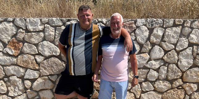 10:00 AM: A Place in the Sun | 4 Seven | 12/22 2025