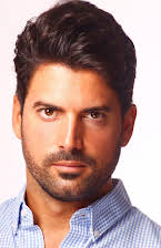 Javier Zurita como Socorrista