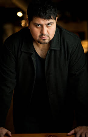 Donovan Wolf as Mario