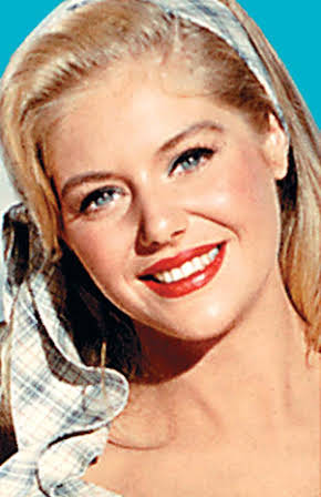 Christiane Schmidtmer as 