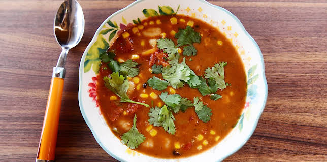 17:50: The Pioneer Woman  (S28 E13) (S28) | TLC | 11/18 2025