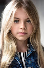 Rhys Olivia Cote som Nine Year Old Braelick Girl 
  
  
  (as Rhys Cote)