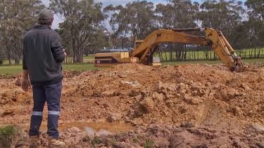 06:00: Guldjägarna i Australien (S8 E9) (S8) | TV10 | 4/14 2026