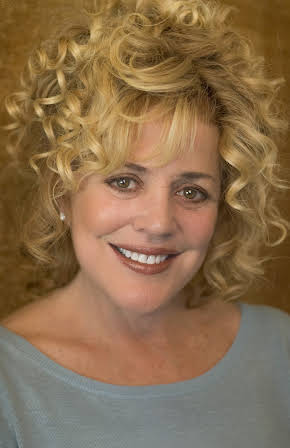 Dee Dee Rescher as 